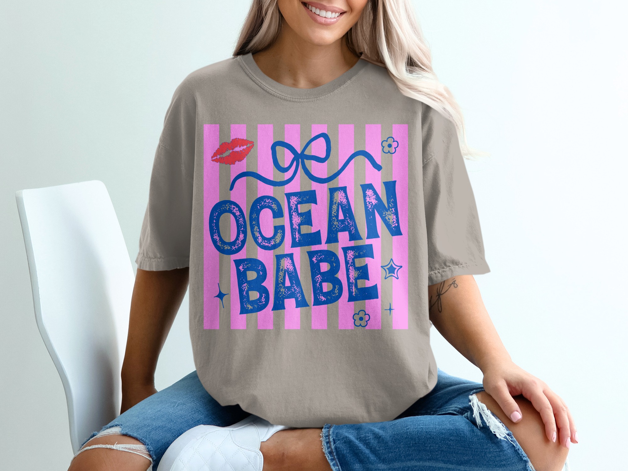 Ocean Babe T-Shirt, Y2K Beach Vacation Tee, Trendy Summer Shirt for Her, Coastal Aesthetic Top, Fun Bachelorette Trip Gift - Image 11