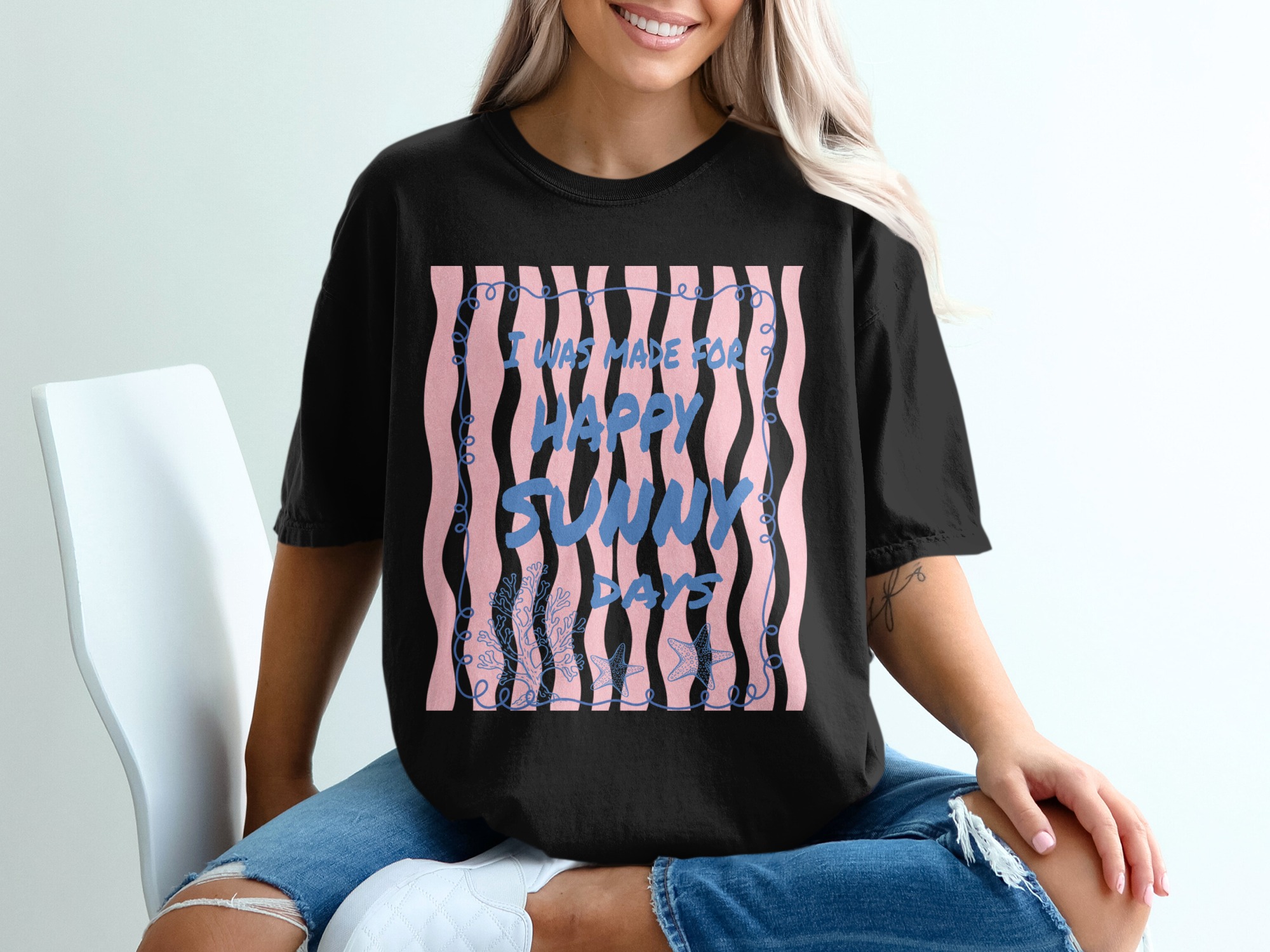 Happy Sunny Days Beachy T-Shirt, Coastal Summer Vacation Tee, Starfish Coral Ocean Lover Graphic Shirt, Women's Fun Gift - Image 5