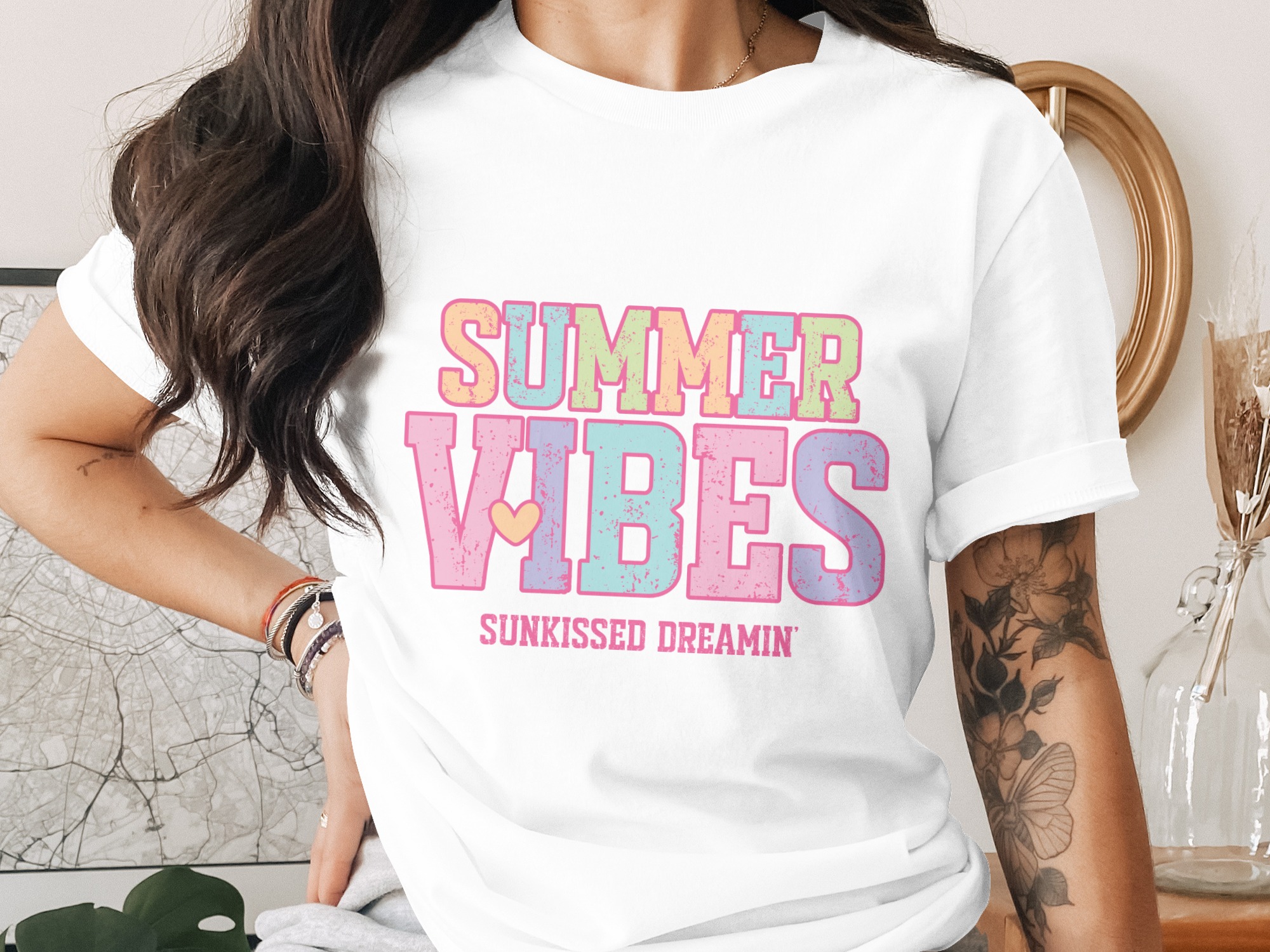 Summer Vibes T-Shirt, Distressed Pastel Tee, Sunkissed Dreamin' Shirt, Retro Summer Vacation Top, Cute Beach Aesthetic Graphic Tee for Her