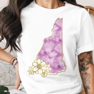 New Hampshire State T-Shirt, NH Map Gold Effect Floral Tee, Purple Watercolor Aesthetic Local Love Gift for Her