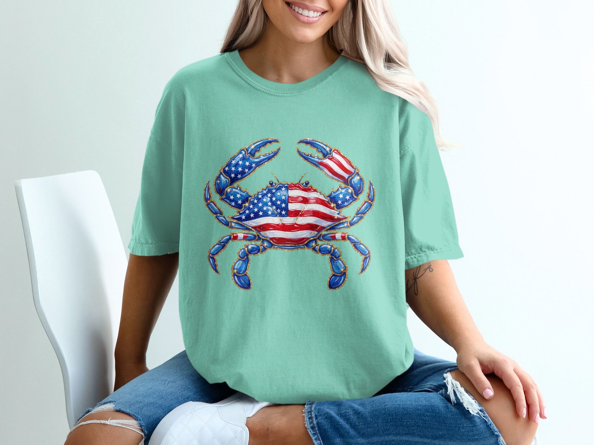 Patriotic Crab T-Shirt, American Flag Glitter Effect Crab Tee, Fourth of July Summer Top, USA Pride Coastal Crab Lover Gift - Image 10