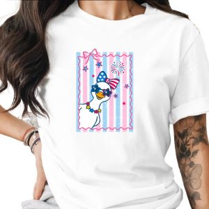 Comfort Colors® Cute Patriotic Goose T-Shirt, July 4th Duck Tee, USA Flag Sunglasses Summer Party Top, Independence Day Gift for Her