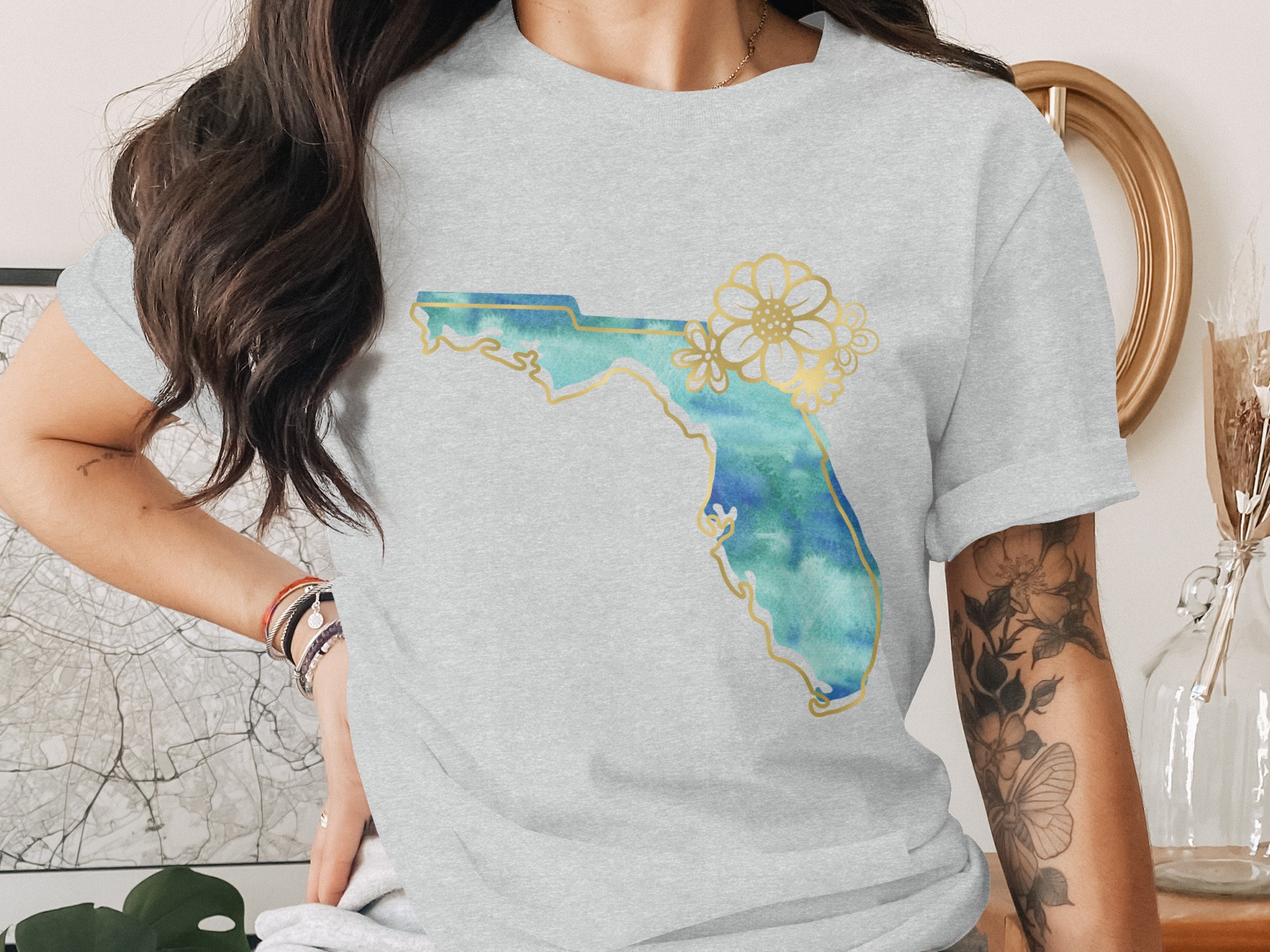 Watercolor Florida T-Shirt with Faux Gold Floral Outline | Coastal Florida State Tee | Florida Lover Gift for Women | Vacation Travel Shirt