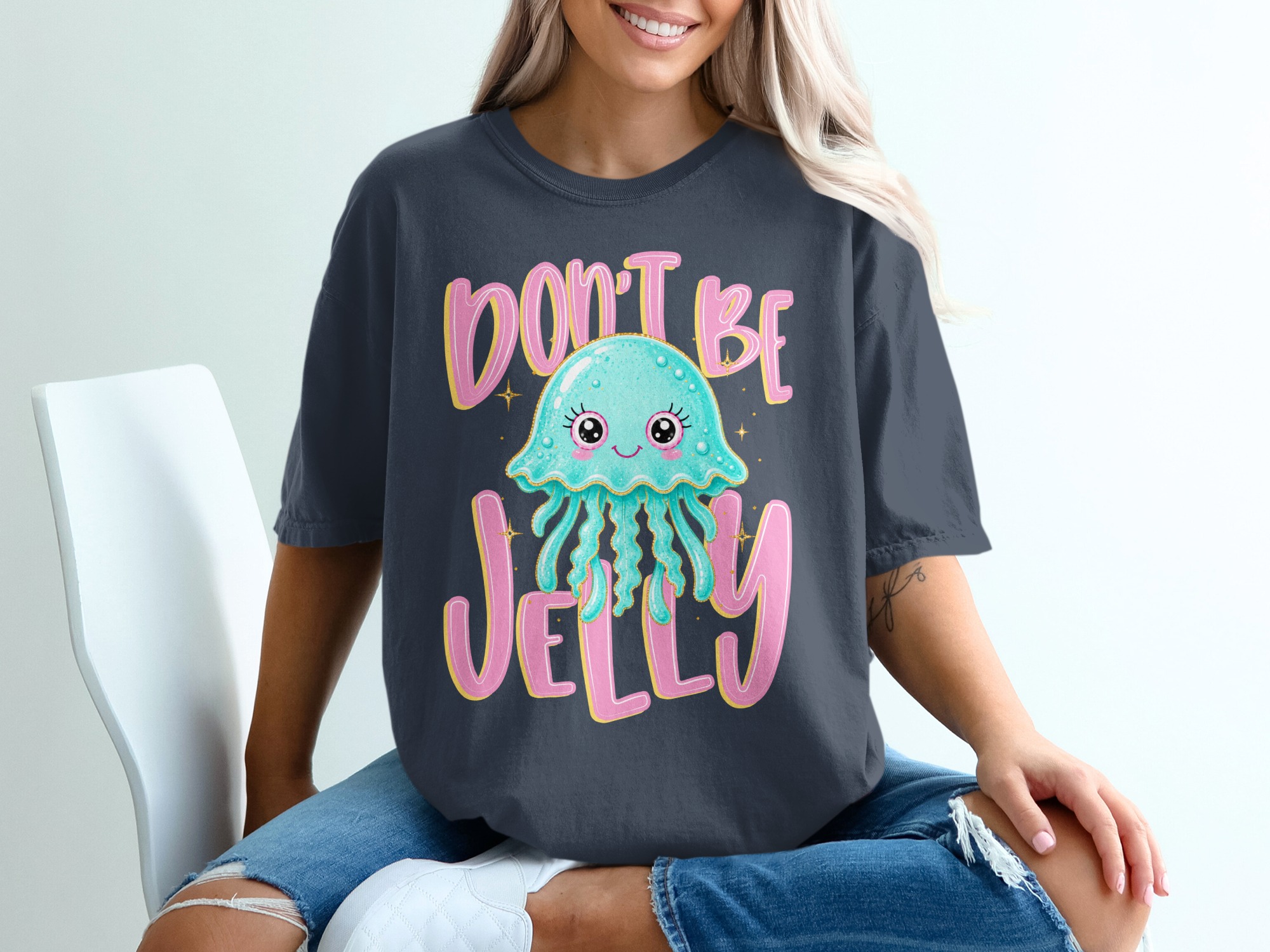 Don't Be Jelly T-Shirt, Cute Jellyfish Shirt, Kawaii Ocean Pun Tee, Faux Glitter Effect Sea Animal Top, Funny Beach Vibe Tee, Gift for Her - Image 12