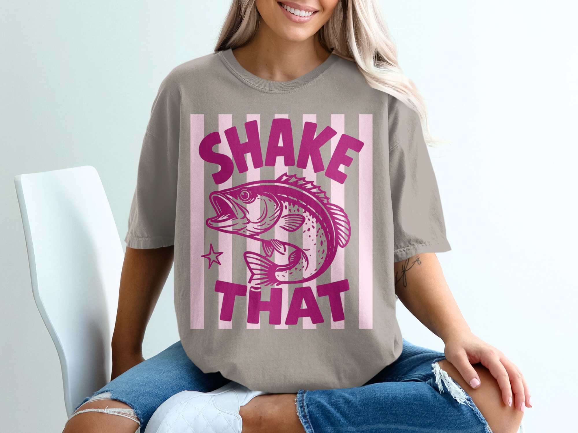 Comfort Colors® Shake That Bass Fishing T-Shirt, Funny Angler Shirt, Lake Life Tee, Boating Vacation Outfit, Outdoors Gift - Image 11