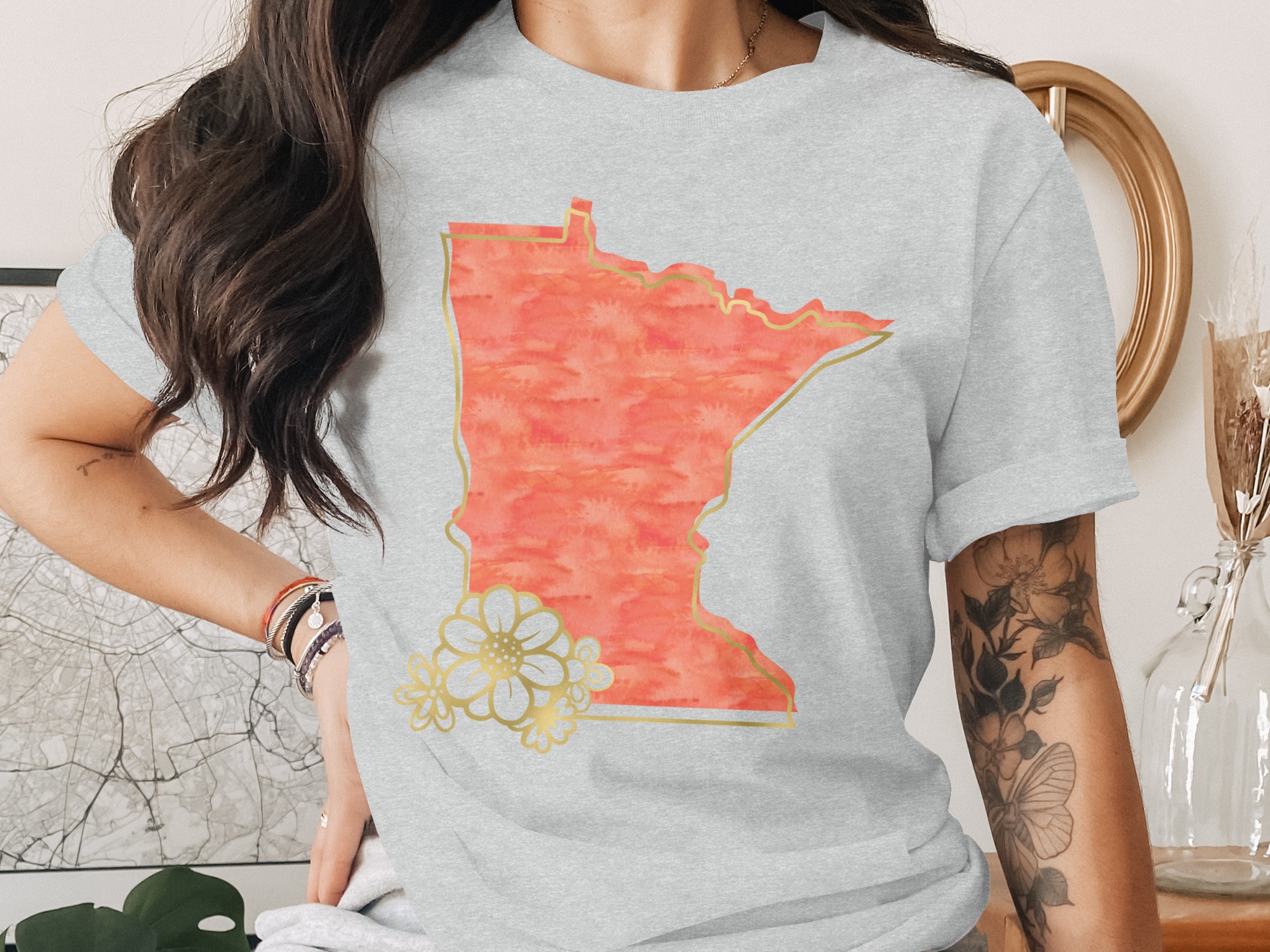 Minnesota T-Shirt, Watercolor MN State Outline with Faux Gold Floral Design, Midwest Home State Pride Tee, MN Gift - Image 2