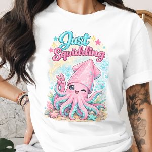 Cute Pink Squid 'Just Squidding' Digital Download, Kawaii Ocean Animal Pun Art, Whimsical Marine Life PNG File.