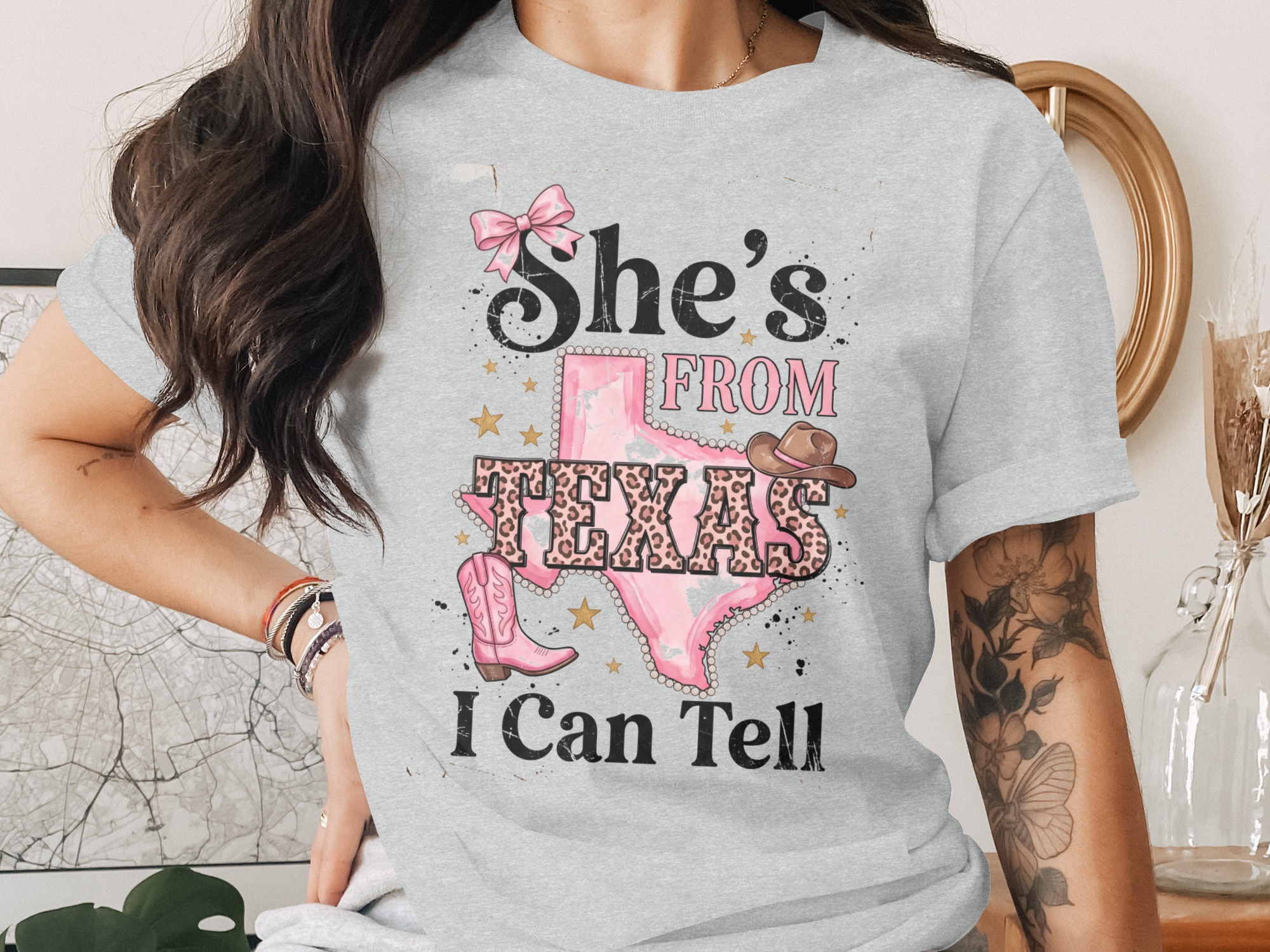 She's From Texas I Can Tell T-Shirt | Pink Leopard Print Texas Tee | Southern Cowgirl Shirt | Texas Pride Gift for Her | Western Style Texas - Image 2