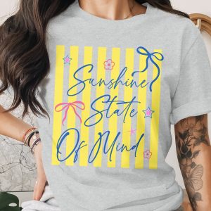 Sunshine State Of Mind T-Shirt | Happy Summer Beach Tee | Preppy Vacation Shirt | Positive Vibe Aesthetic Top for Her