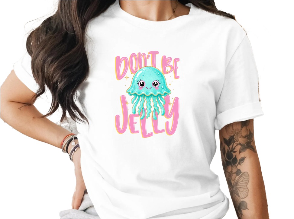 Don't Be Jelly T-Shirt, Cute Jellyfish Shirt, Kawaii Ocean Pun Tee, Faux Glitter Effect Sea Animal Top, Funny Beach Vibe Tee, Gift for Her