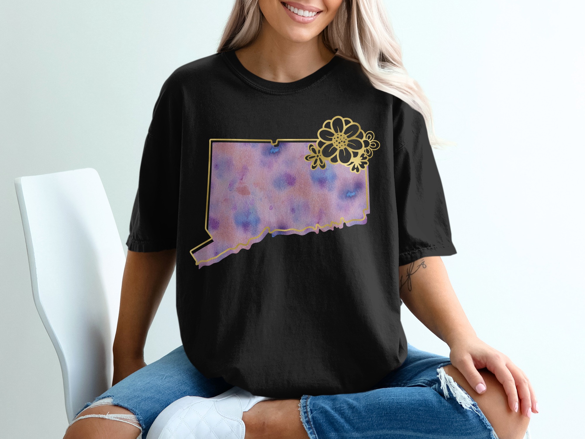 Connecticut State T-Shirt, Watercolor CT Outline with Faux Gold Flowers, Aesthetic Boho State Pride Tee, CT Gift for Her - Image 5