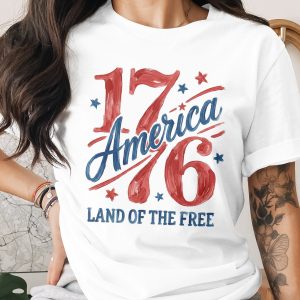 1776 America Land of the Free Patriotic T-Shirt, Distressed American Flag Tee, Fourth of July Shirt Gift, Vintage Brushstroke Design