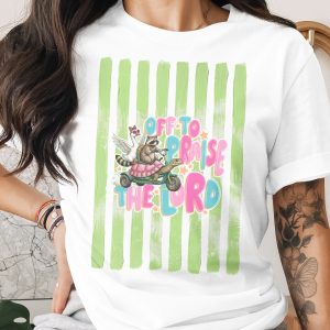 Comfort Colors® Off to Praise the Lord T-Shirt, Whimsical Christian Raccoon Tee, Faith Based Apparel, Cute Worship Shirt Gift