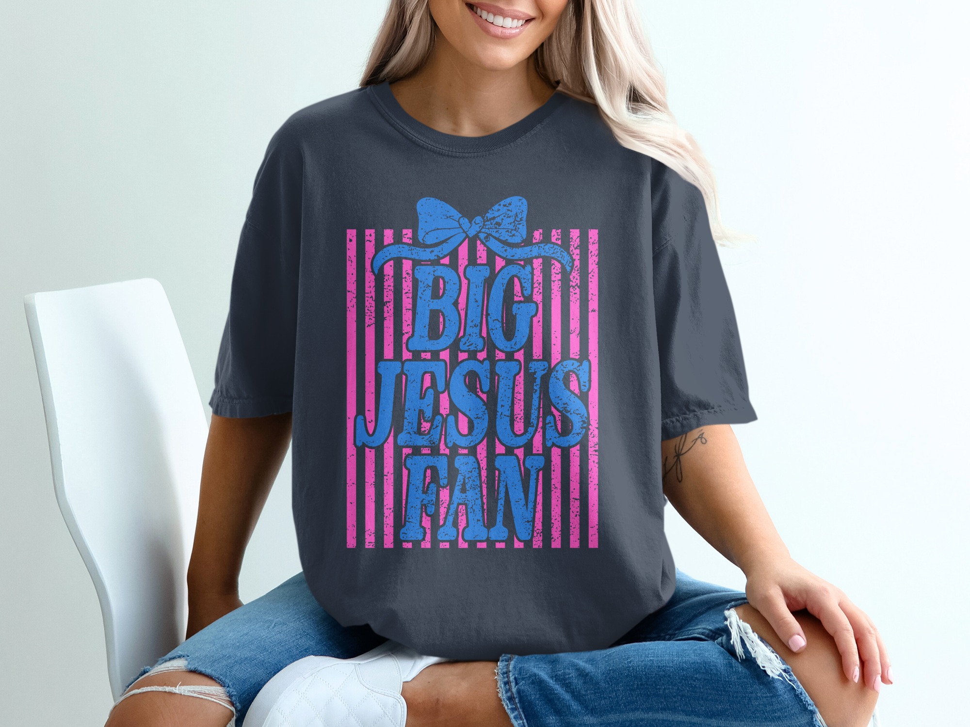 Comfort Colors® Big Jesus Fan T-Shirt, Christian Faith Shirt, Religious Gift for Her, Cute Jesus Tee, Church Outfit, Easter Shirt, Spiritual - Image 12