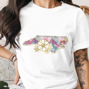 North Carolina Floral Watercolor T-Shirt, NC State Map Faux Gold Effect Tee, Boho Aesthetic State Pride Shirt, NC Lover Gift for Her