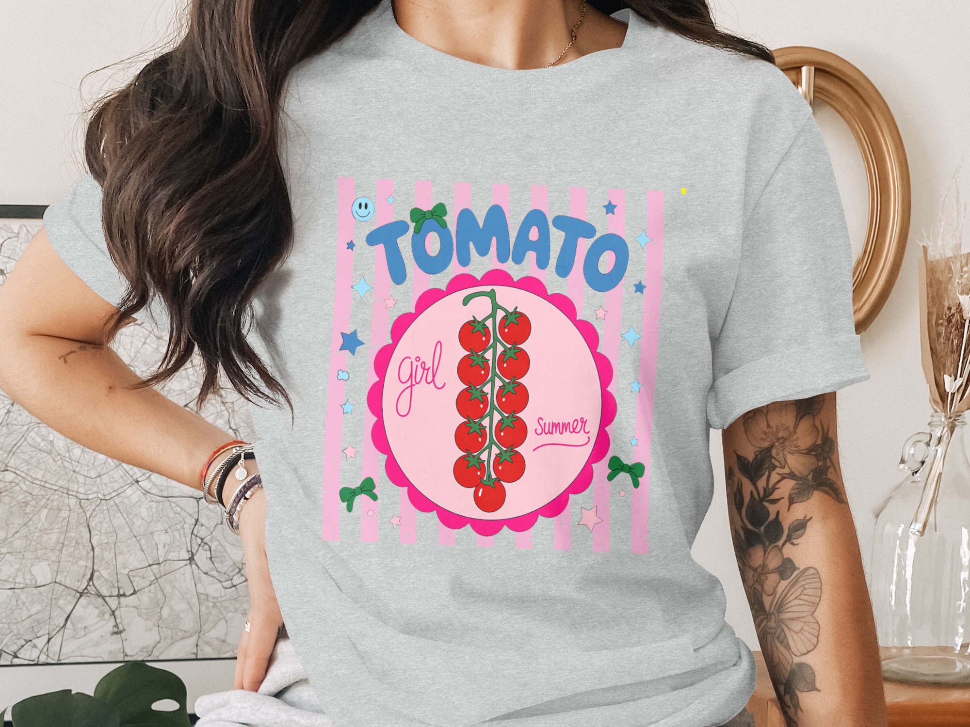 Tomato Girl Summer T-Shirt, Aesthetic Coquette Core Tee, Cute Whimsical Garden Foodie Shirt, Happy Smiley Face Retro Top for Her - Image 2