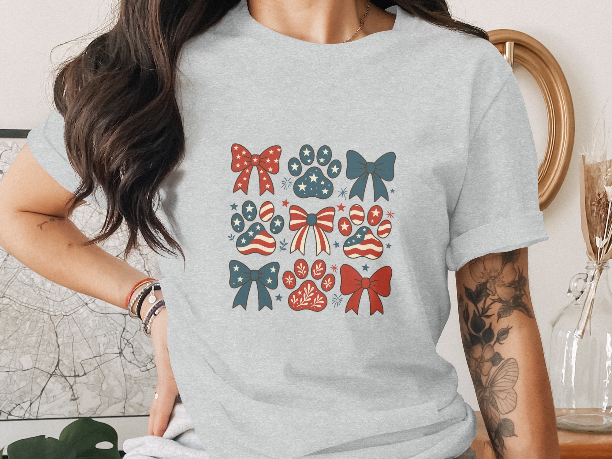 Patriotic Paw Print T-Shirt, American Flag Dog Lover Tee, 4th of July Vintage Pet Mom Gift, Distressed Americana Independence Day Shirt