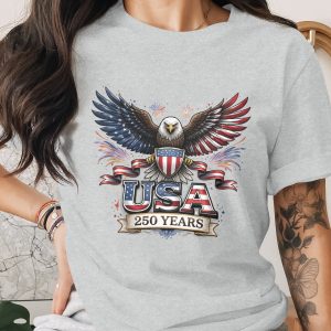 USA 250 Years Patriotic Eagle T-Shirt, American Flag Bald Eagle Tee, Fourth of July Commemorative Gift, Veterans Day Shirt