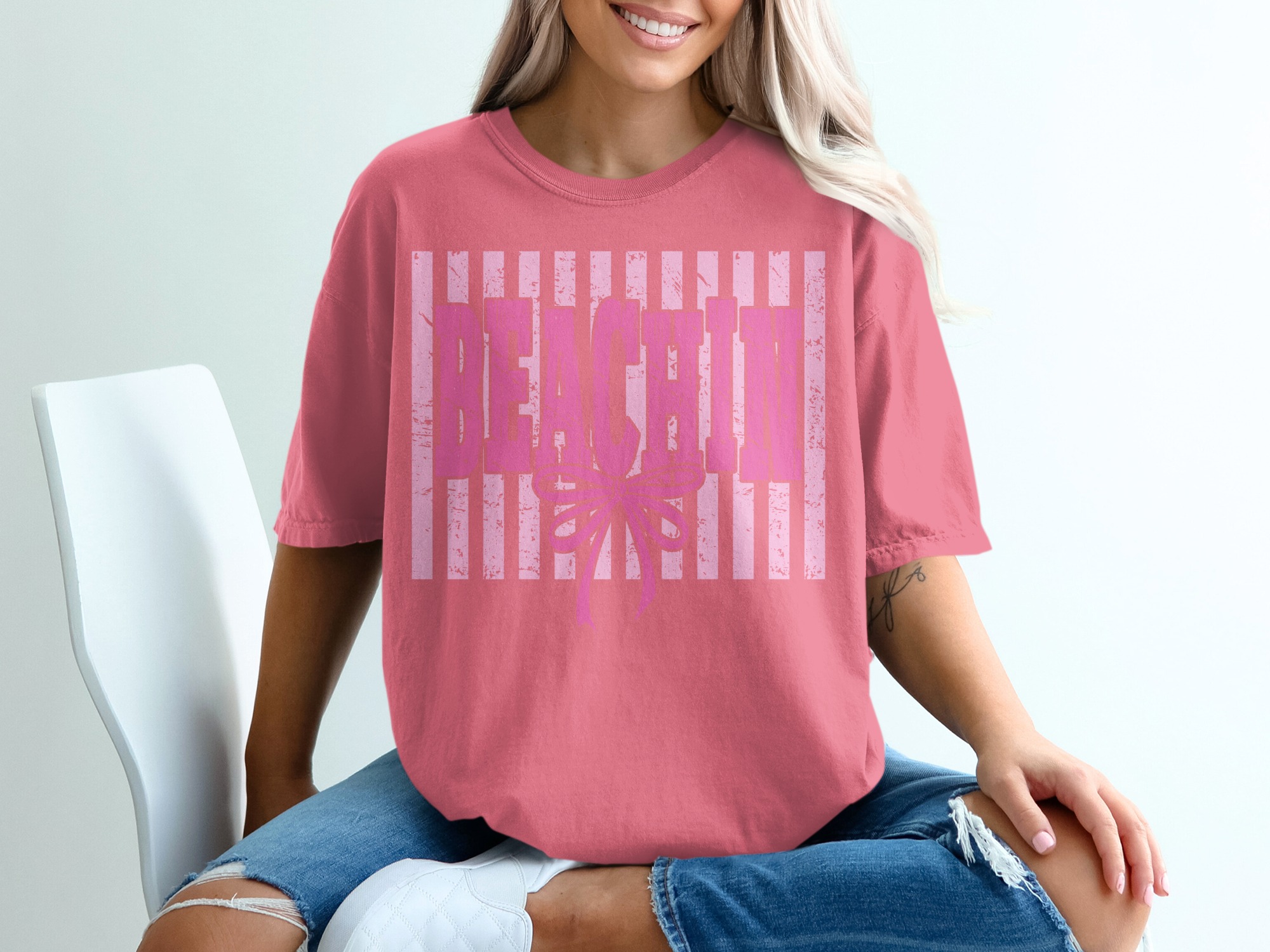 Beachin' T-Shirt, Pink Bow Tee, Summer Vacation Shirt, Barbiecore Aesthetic, Coquette Beach Top, Trendy Apparel Gift - Image 16