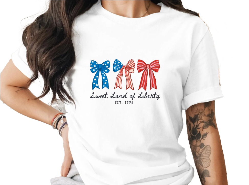 Patriotic Bows T-Shirt, Sweet Land of Liberty Shirt, 4th of July Tee, Distressed Americana Shirt, Vintage Style USA Top, Independence Day