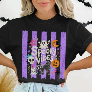 Spooky Vibes T-Shirt, Cute Ghost Black Cat Halloween Shirt, Whimsigoth Pastel Goth Aesthetic Pumpkin Skull T-Shirt, Retro Spooky Season Gift