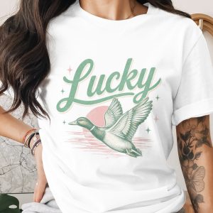 Lucky Duck T-Shirt, Comfort Colors ® Vintage Mallard Tee, Retro Nature Graphic Shirt, St Patricks Day Gift for Him Her, Bird Lover