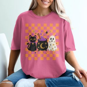 Cute Halloween Shirt with Black Cat Ghost Cauldron, Spooky Season Graphic Tee, Retro Checkerboard Witchy Fall T-Shirt Gift