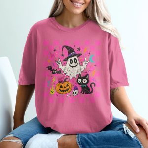 Spooky Cute Rock n Roll Ghost Halloween T-Shirt | Pink Checkered Alt Aesthetic E-Girl Graphic Tee | Black Cat Pumpkin Bat Skull Shirt Gift