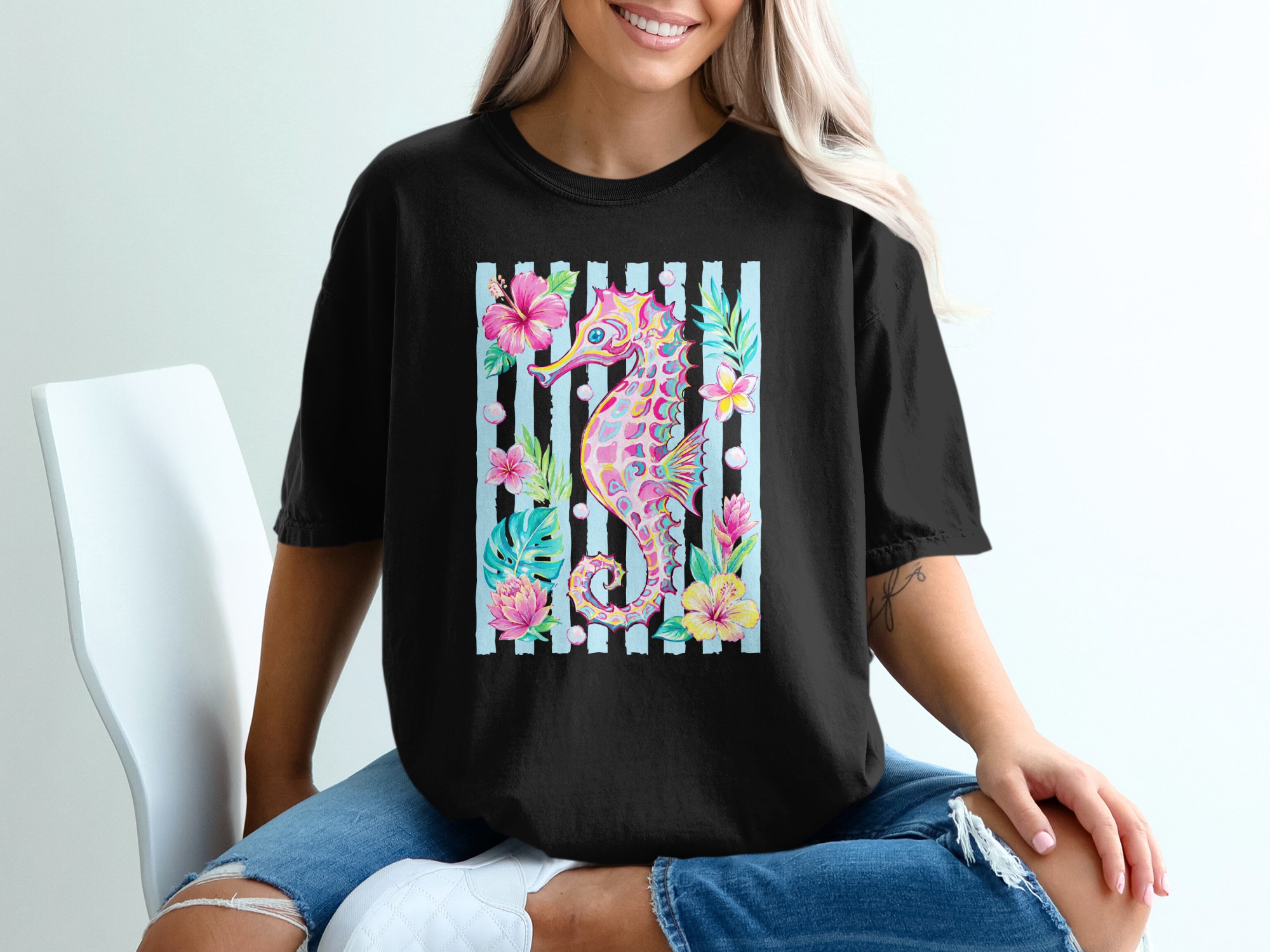 Vibrant Seahorse Tropical T-Shirt, Comfort Colors ® Beach Lover Coastal Aesthetic Tee, Summer Vacation Ocean Life Gift - Image 2