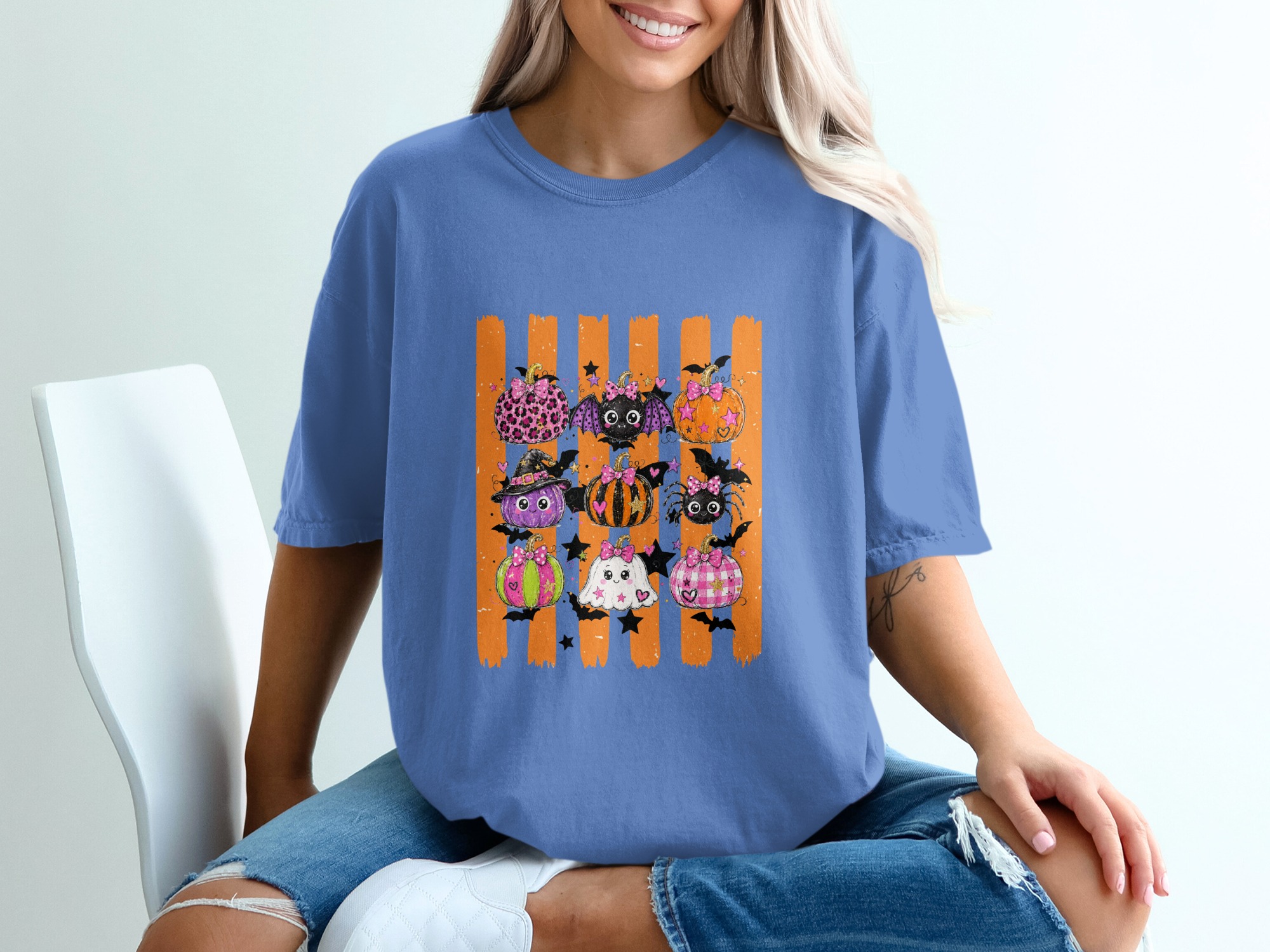 Cute Halloween Pumpkin Shirt, Spooky Season Graphic Tee for Women, Adorable Fall Pumpkin Patch Tee, Witchy Vibes Top - Image 9