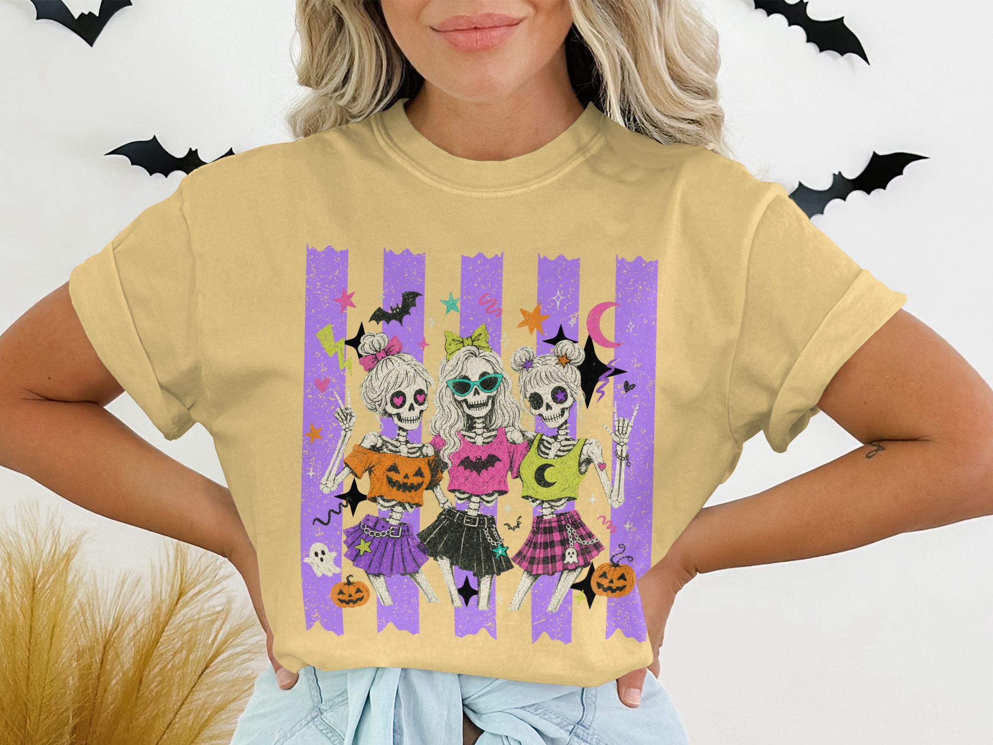 Spooky Skeleton Friends Halloween T-Shirt, Pastel Goth Skull Girl Gang Tee, Aesthetic Fall Party Outfit - Image 4