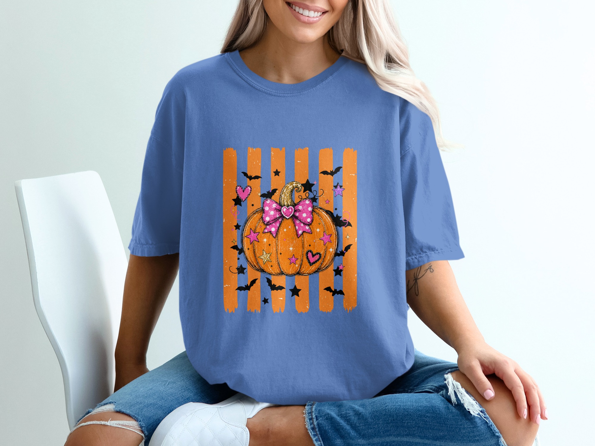 Cute Spooky Pumpkin T-Shirt, Halloween Vibes Tee, Sweet Fall Aesthetic Shirt, Pink Bow Pumpkin & Bats Top - Image 9