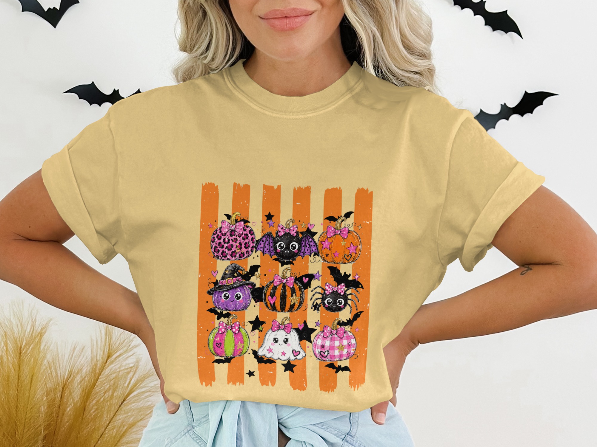 Cute Halloween Pumpkin Shirt, Spooky Season Graphic Tee for Women, Adorable Fall Pumpkin Patch Tee, Witchy Vibes Top