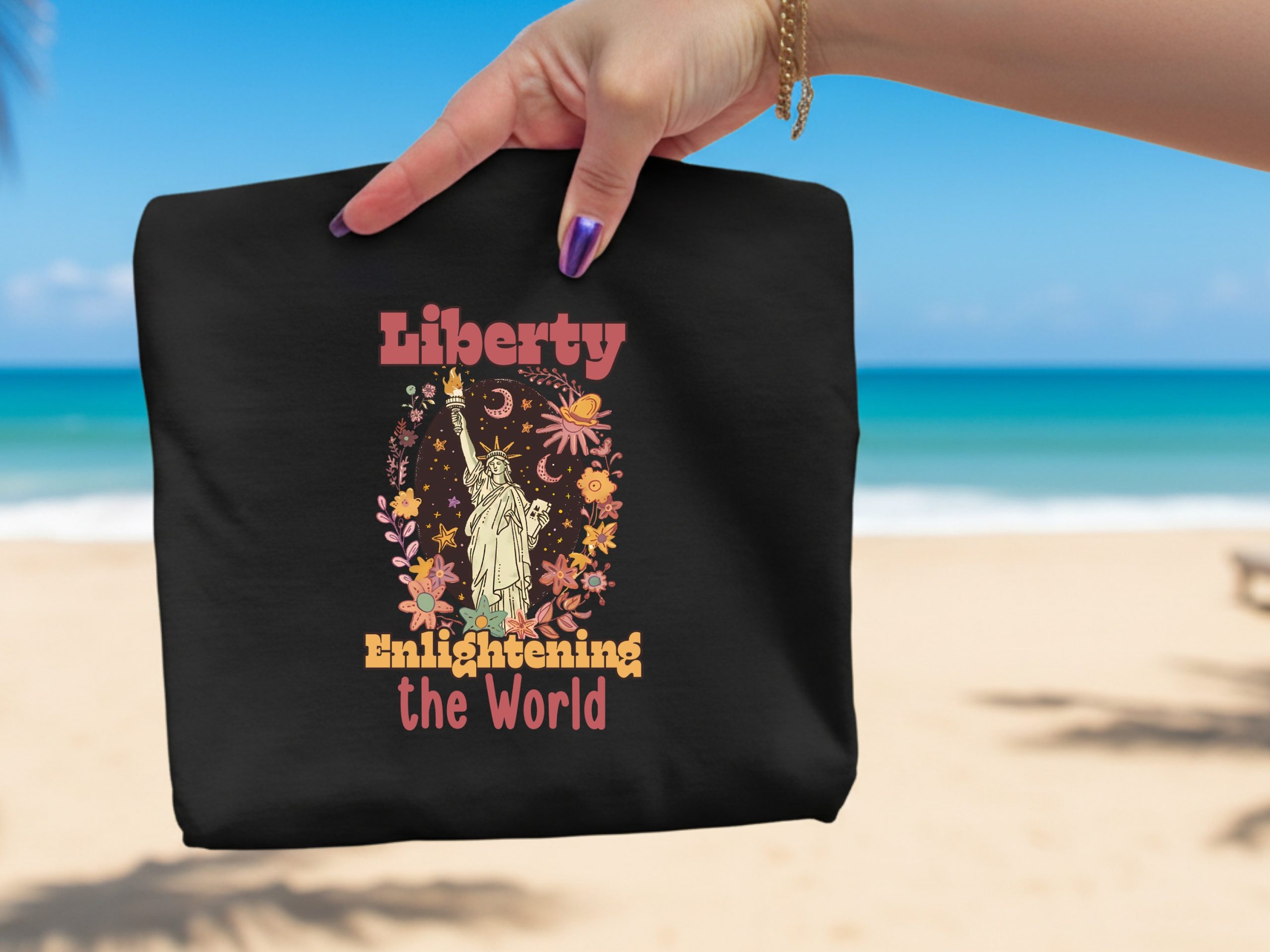 Statue of Liberty T-Shirt, Retro Freedom Shirt, Vintage Patriotic Tee, 70s Hippie Aesthetic, Enlightening the World Graphic Top, Boho - Image 2