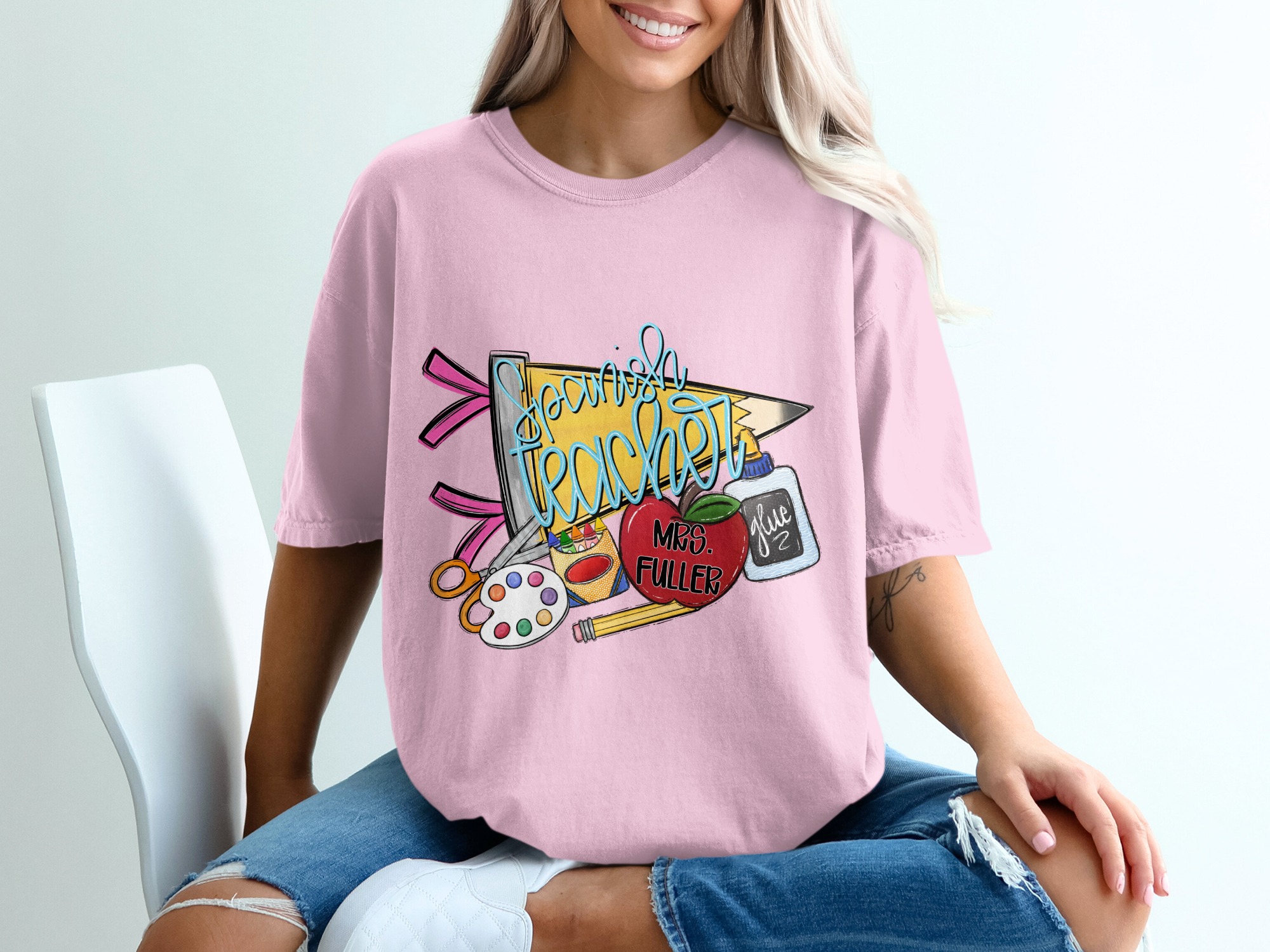 Personalized Spanish Teacher Shirt, Custom Mrs. Fuller Tee, End of Year Teacher Appreciation Gift T-Shirt - Image 17