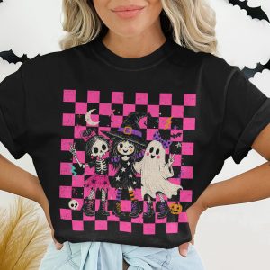 Spooky Cute Witch Skeleton Ghost Girl Gang Halloween T-Shirt, Pink Checkerboard Y2K Aesthetic Alt Teen Girl Matching Best Friend Gift