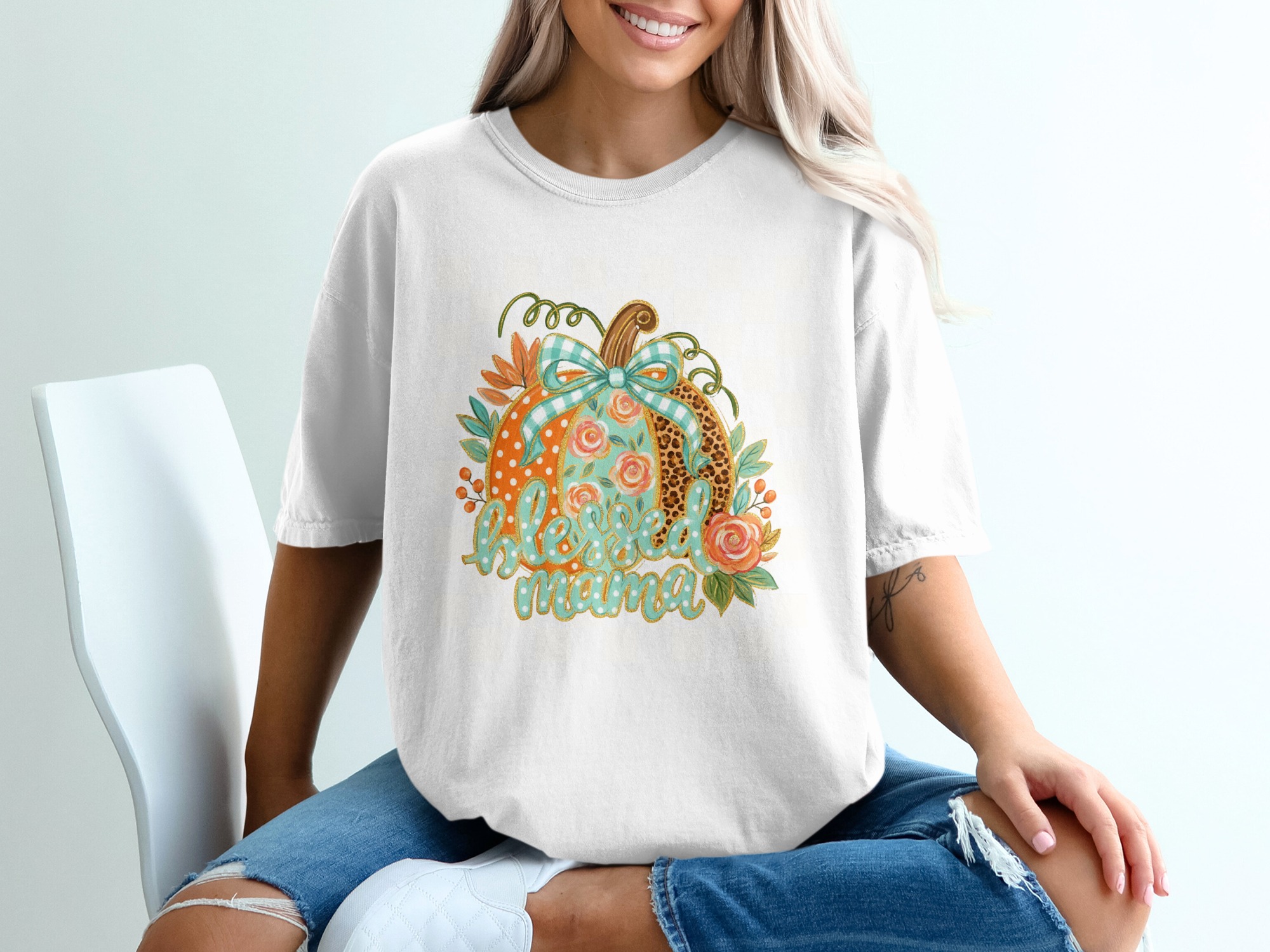 Blessed Mama Pumpkin T-Shirt, Cute Fall Leopard Print Pumpkin Shirt for New Mom & Motherhood Gift - Image 5