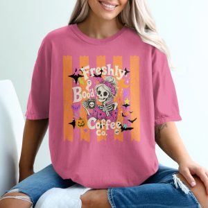 Freshly Brewed Skeleton Coffee Shirt, Spooky Messy Bun Mom Halloween T-Shirt, Fall Coffee Lover Tee, Cute Ghost Bat Pumpkin Goth Skull