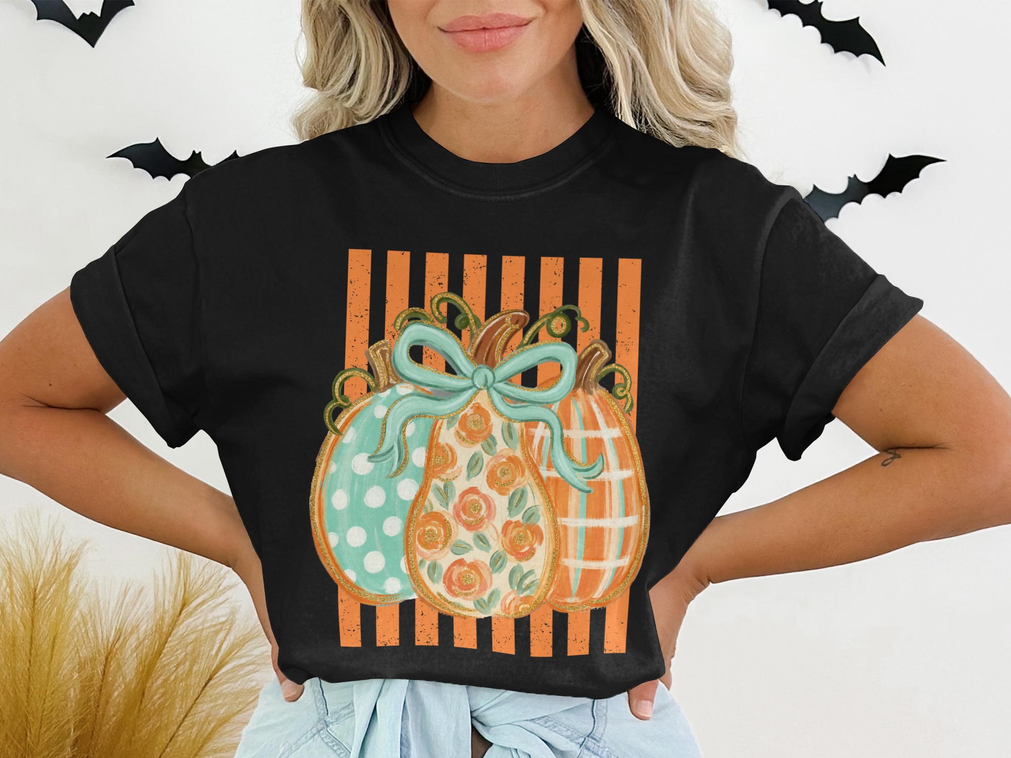 Cozy Autumn Pumpkins T-Shirt | Women's Fall Decor Graphic Tee with Faux Gold Outline & Teal Bow for Harvest Season