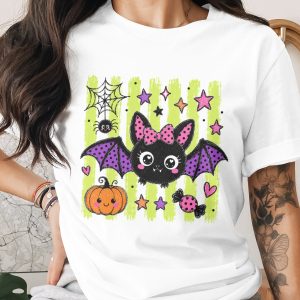 Comfort Colors ® Cute Halloween Bat T-Shirt | Kawaii Spooky Season Tee, Pink Bow Bat, Pumpkin & Stars, Fall Graphic Top Gift