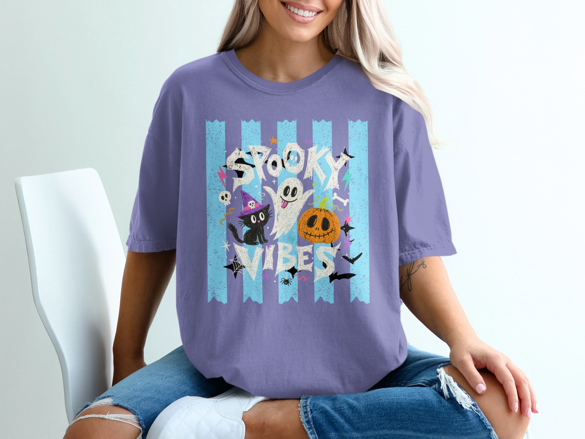Spooky Vibes Halloween Graphic Tee | Cute Ghost Witchy Cat Jack O Lantern Fall Season Women's Trendy Funny Spooky T-Shirt Gift - Image 5