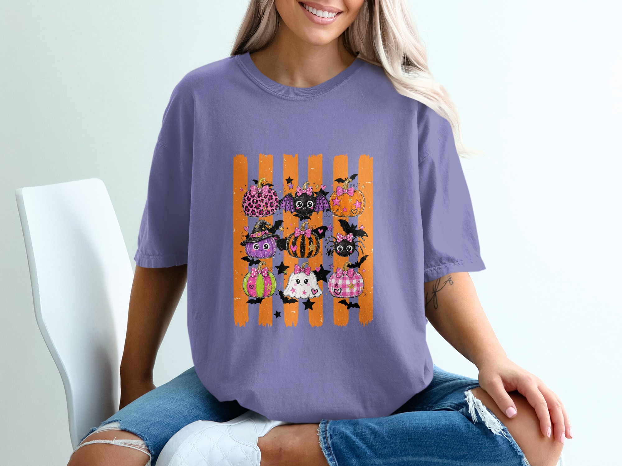 Cute Halloween Pumpkin Shirt, Spooky Season Graphic Tee for Women, Adorable Fall Pumpkin Patch Tee, Witchy Vibes Top - Image 6