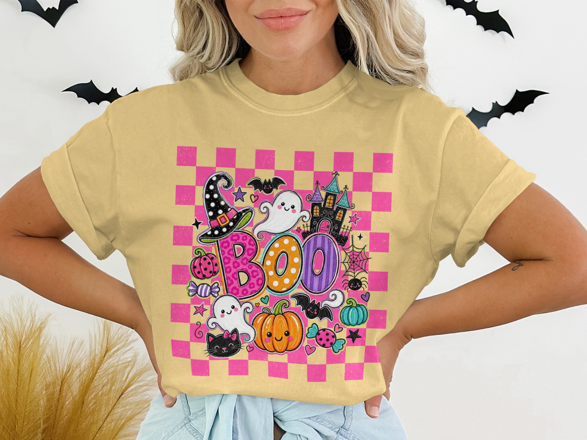 Cute Spooky Season Boo Shirt, Retro Halloween Graphic Tee, Pink Checkered Ghost Pumpkin Bat T-Shirt for Women - Image 4