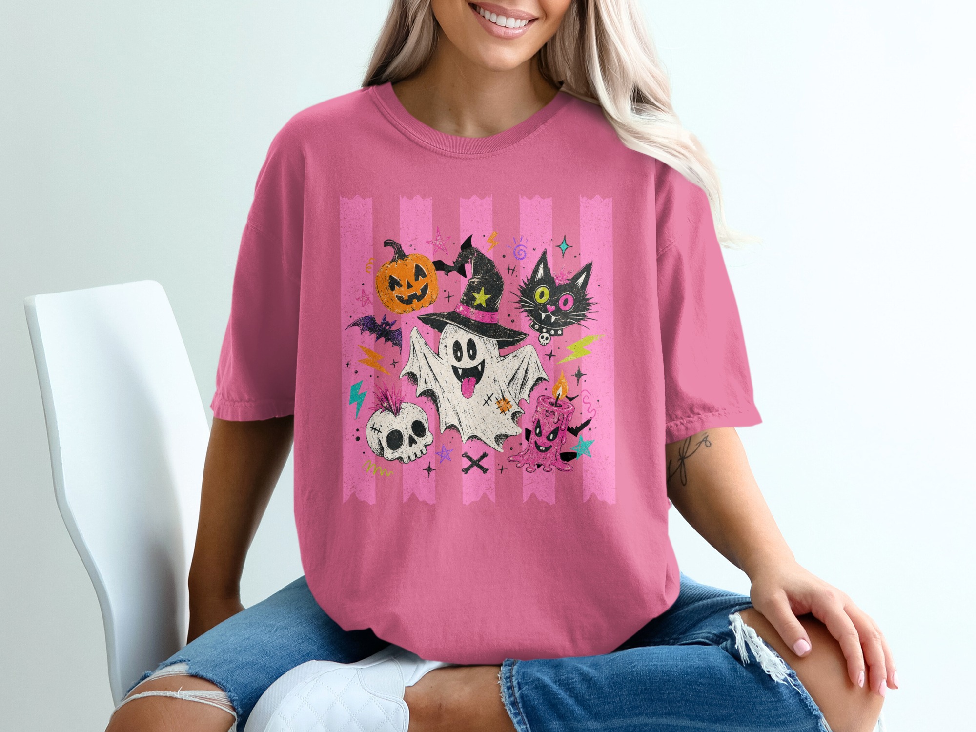 Spooky Cute Ghost Halloween T-Shirt | Pastel Goth Witchy Vibes Tee | Retro Trick or Treat Emo Style Top for Women Girls
